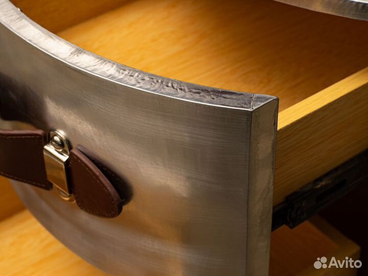 Круглая прикроватная тумба