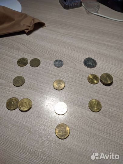 Монеты юбилейные и не только продаю