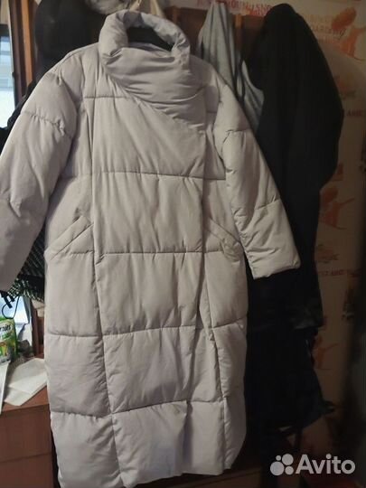 Пуховик зимний женский 44