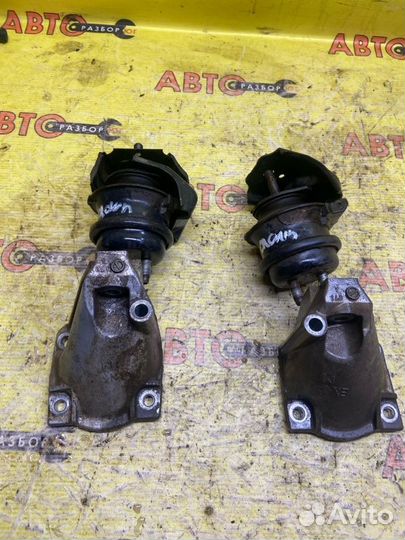 Подушка двигателя Toyota Crown 1JZ-FSE 2002