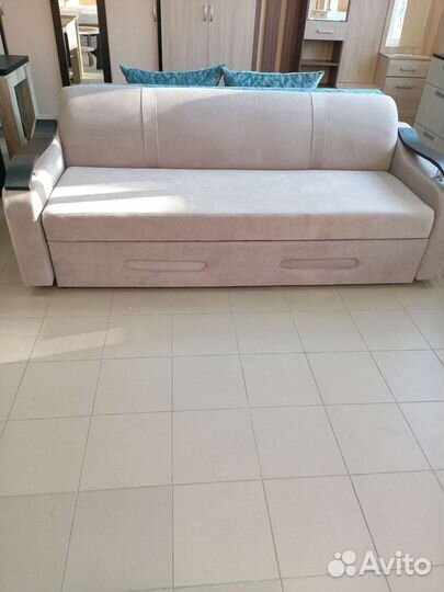 Диван новый