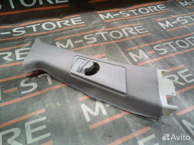 Обшивка стойки правая Bmw X5 E53 M54B30 2001