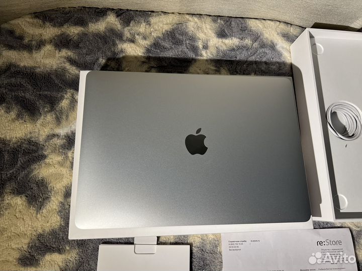 Macbook Air M1 8/256 как новый 24 цикла Restore