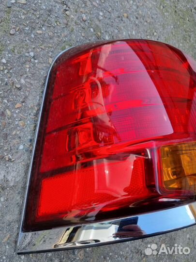 Фонарь левый Lexus LX570 LX 570