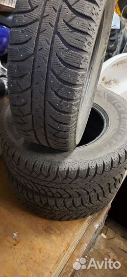 Bridgestone 265 70 r16