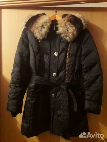 Пуховик женский с капюшоном