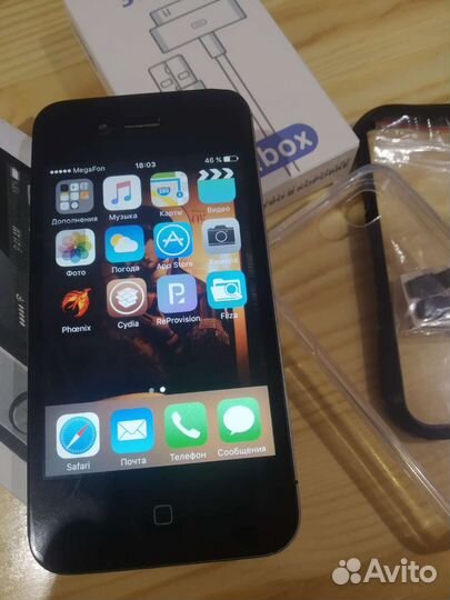 Телефон iPhone 4s