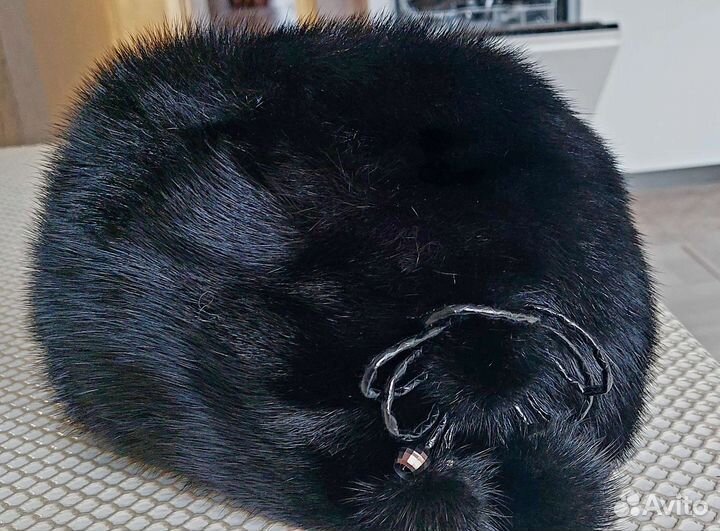 Шапка норковая женская черная