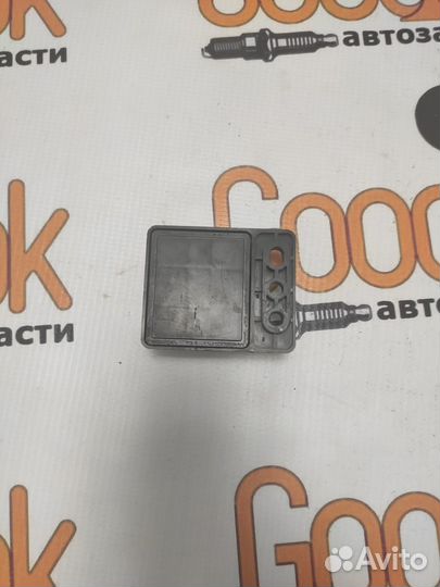 Блок MA809932 Mitsubishi Pajero 2