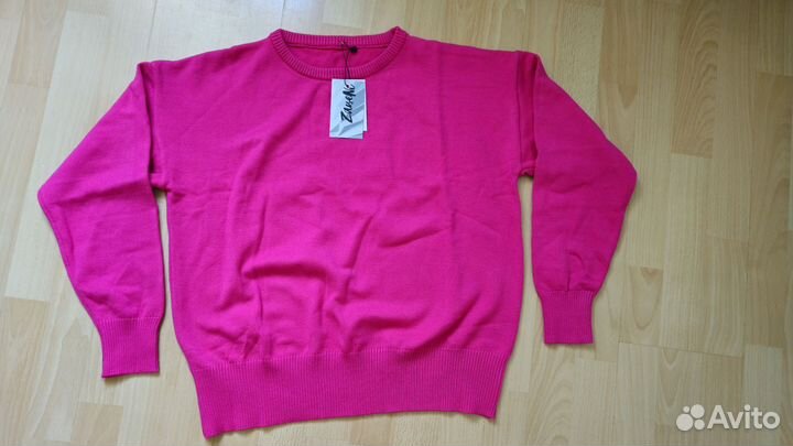 Костюм трикотажный 42 новый