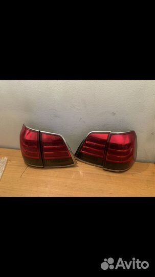 Задние фары на toyota land cruiser 200