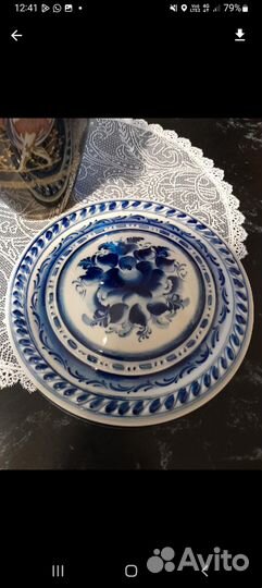 Фарфоровая плакетка (тарелка) настенная