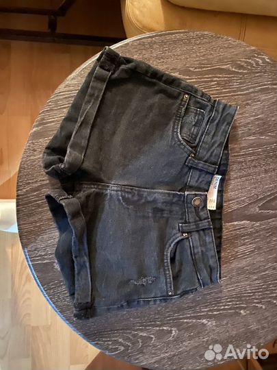 Джинсовые шорты