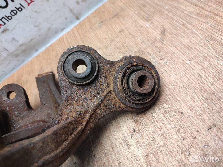 Кулак поворотный задний левый Hyundai Sonata VI