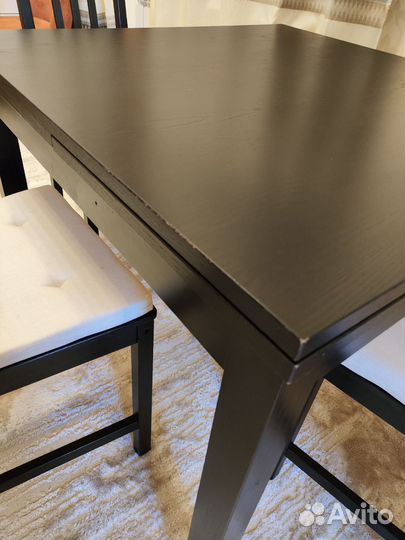 Кухонный стол и стулья IKEA