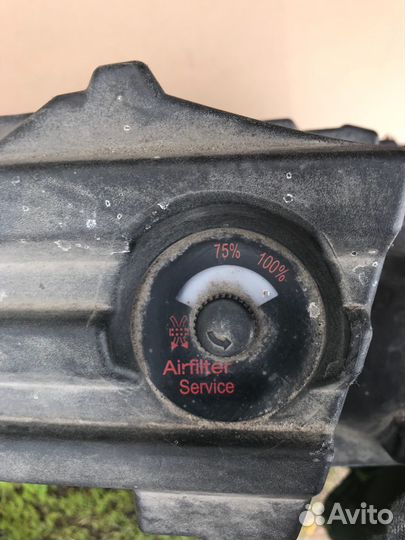 Корпус воздушного фильтра Volkswagen Multivan T5