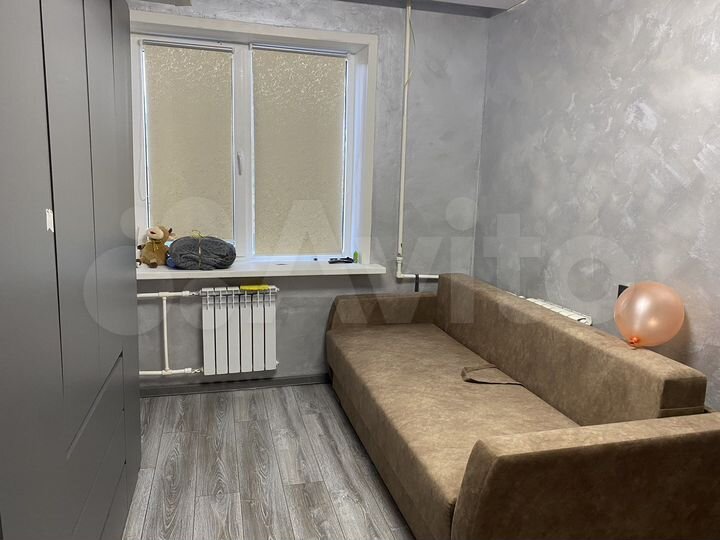 Комната 10 м² в 4-к., 2/17 эт.