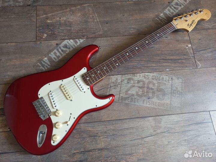 Fender squier affinity stratocaster