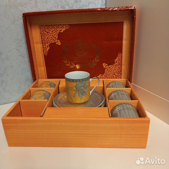 Кофейный сервиз на 6 персон