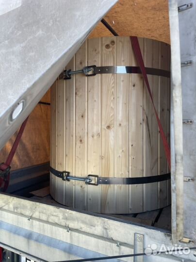 Деревянная бочка