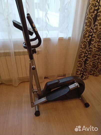 Эллиптический тренажер torneo