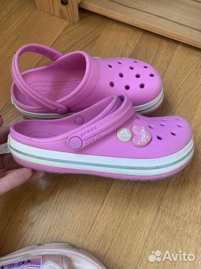 Crocs