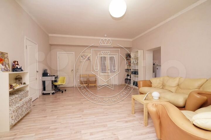 4-к. квартира, 197,8 м², 1/5 эт.