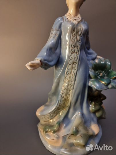 Статуэтка фарфоровая СССР