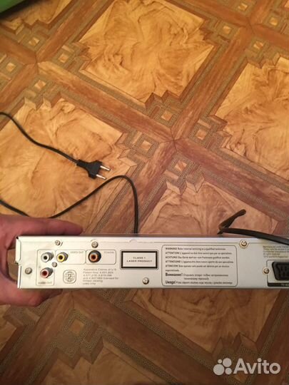 DVD плеер Thomson DTH223E