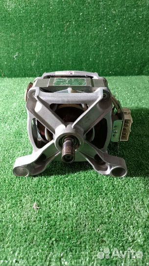 Двигататель стиральной машины indesit/ariston