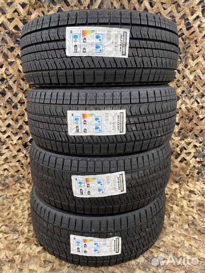Bridgestone Blizzak Ice 255/40 R19 96S