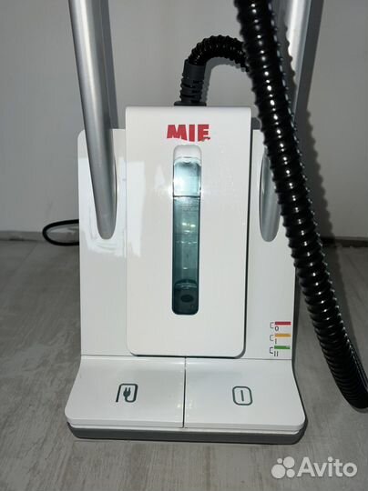 Отпариватель для одежды MIE