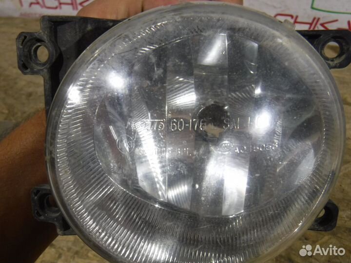 Фара противотуманная левая Toyota RAV4 (2013-2017)