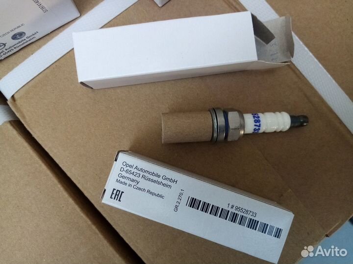 Свеча зажигания на 1.4 турбо Opel / Chevrolet