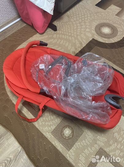 Прогулочная коляска stokke