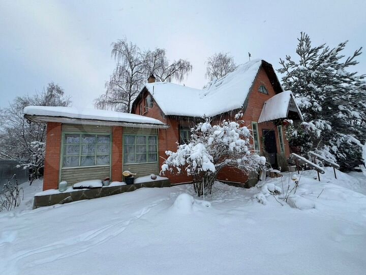 Дом 126,7 м² на участке 10,8 сот.