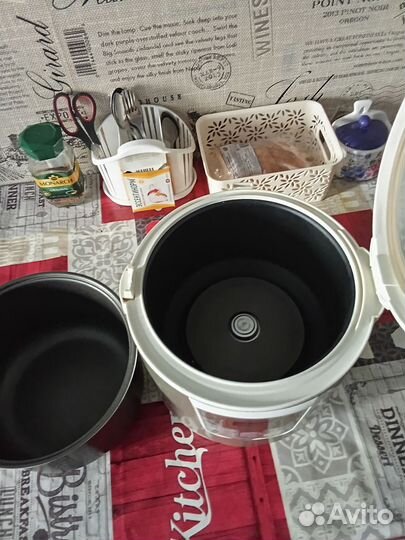 Мультиварка redmond