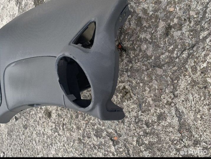 Подушка безопасности пассажира