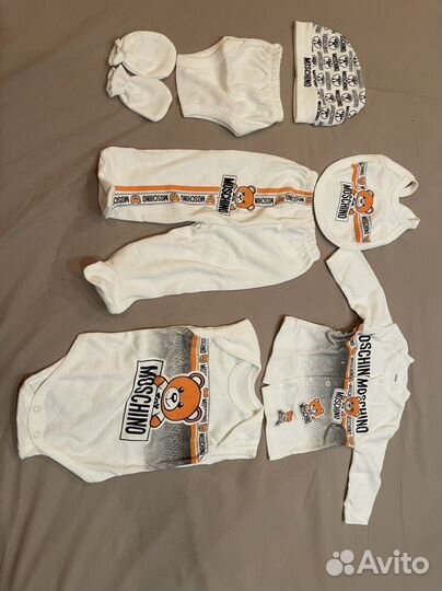 Одежда для новорожденных. Подарочный набор. Новый