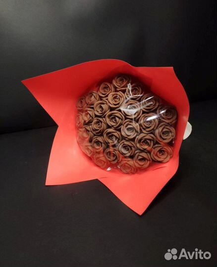 Розы из Молочного Шоколада - 29 шт в Букете