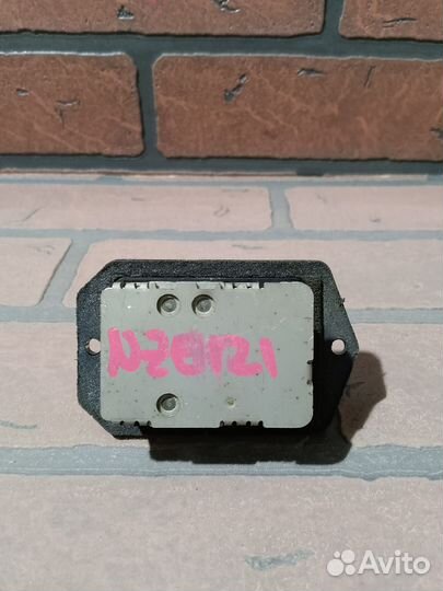 Резистор toyota corolla fielder NZE121G