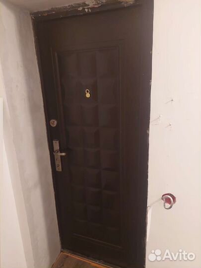Металлическая дверь бу