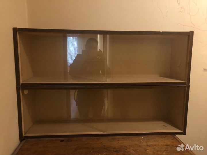 Полка книжная настенная