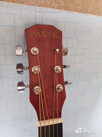 Акустическая гитара Fante FT-221