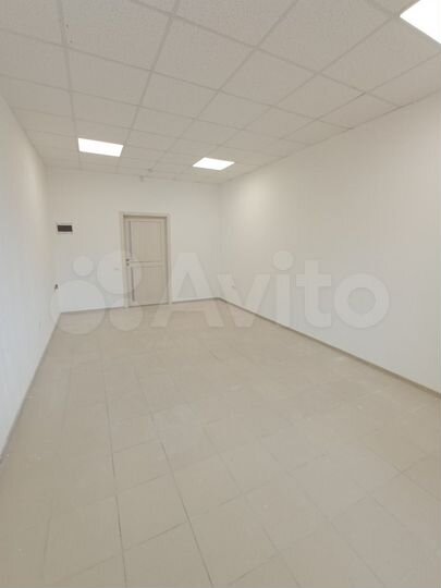 Офис, 23.2 м² с выводом воды