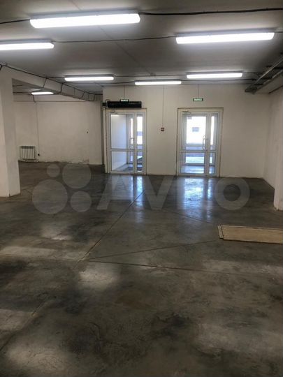 Помещение - склад/производство/торговля, 1006 м²