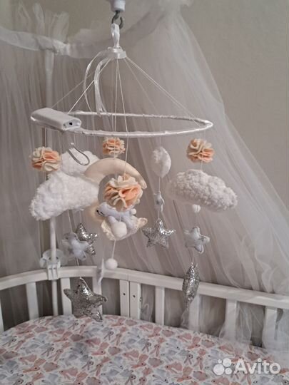 Мобиль на кроватку