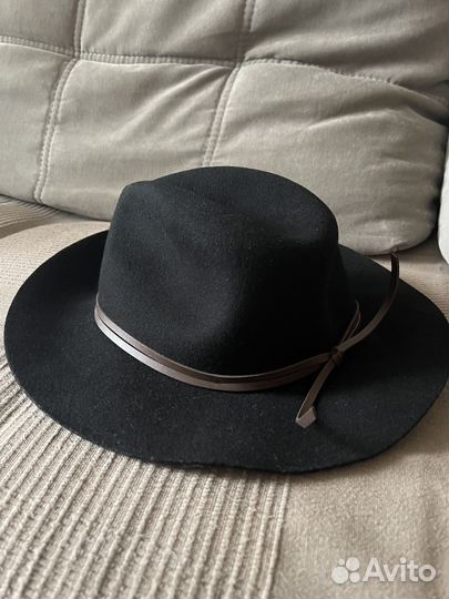 Головные уборы Pull&Bear (шляпа,кепка)