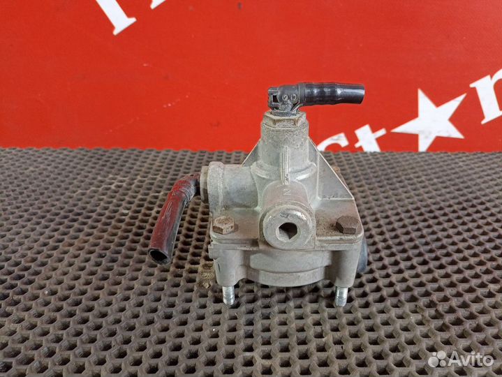 Клапан ускорительный Daf XF106