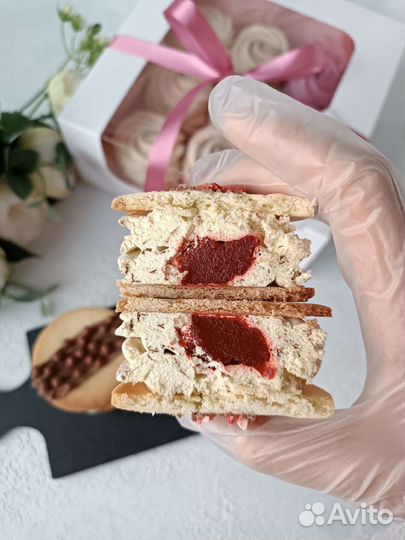 Подарок любимой, зефирные цветы, зефиросендвичи